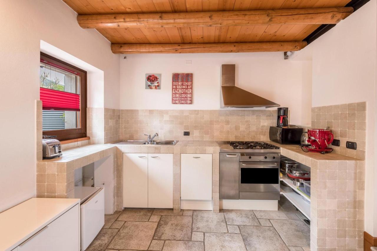 Casa Rustico Villa Costermano Eksteriør billede